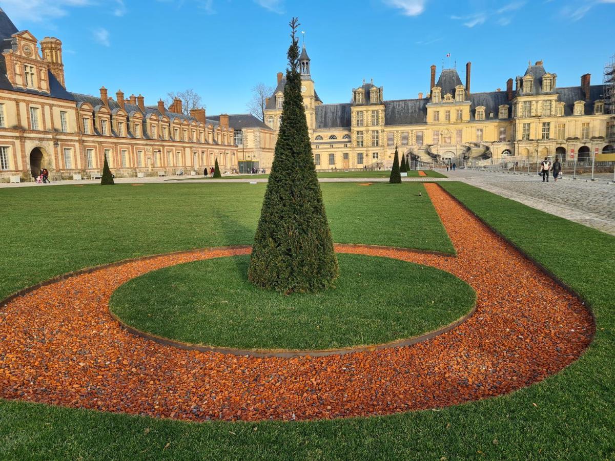 Apakabar Homestay - Proche Gare Melun, Parking Prive, Netflix La Rochette  Bagian luar foto